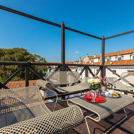 Appartamento Ca' Della Luce Terrace COMPLETELY RENEWED IN 2020- Dimora Italia Collection - Venezia Esterno foto