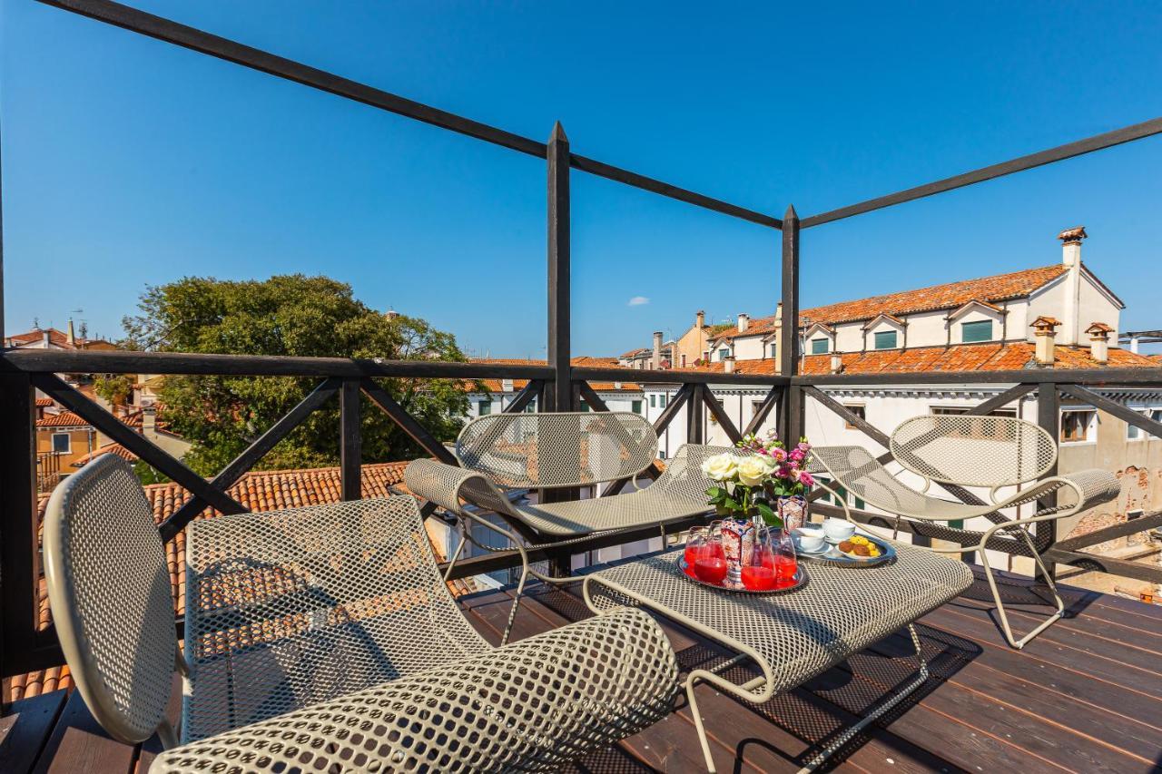 Appartamento Ca' Della Luce Terrace COMPLETELY RENEWED IN 2020- Dimora Italia Collection - Venezia Esterno foto