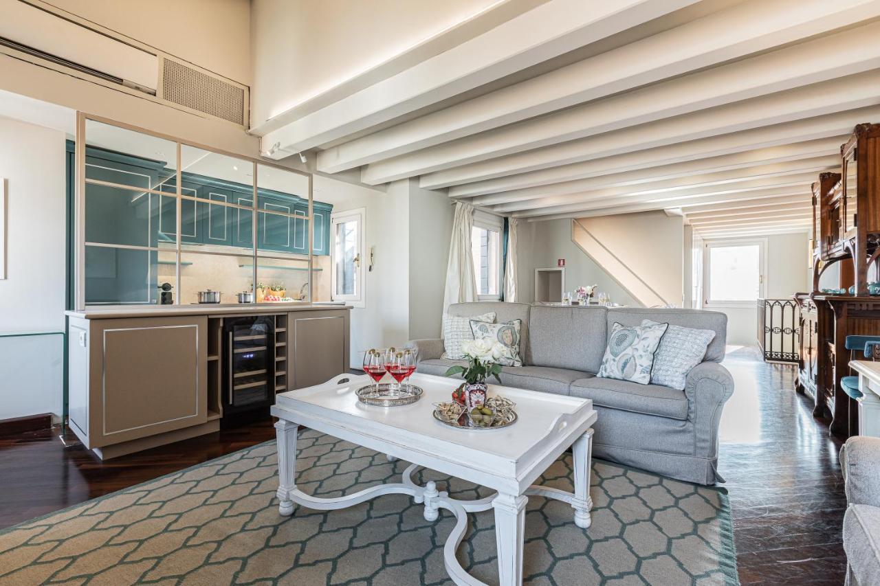 Appartamento Ca' Della Luce Terrace COMPLETELY RENEWED IN 2020- Dimora Italia Collection - Venezia Esterno foto